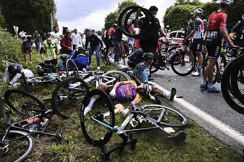 Fan Involved In Massive Tour De France Crash Arrested – Reports