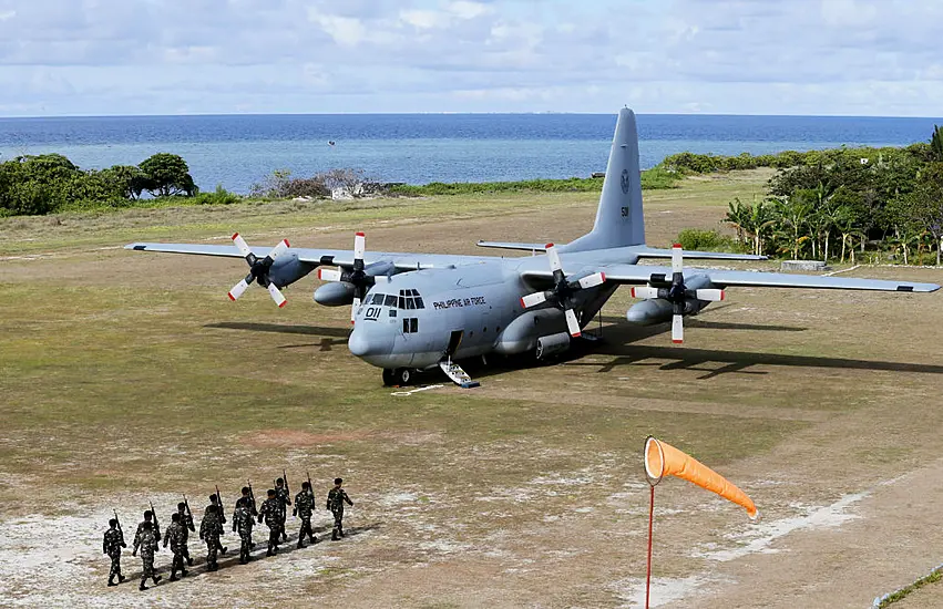 17 Dead, 40 Rescued After Philippines Military Plane Misses Runway