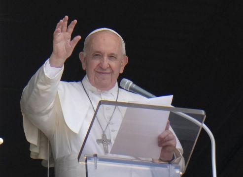 Pope ‘Reacts Well’ To Planned Intestinal Surgery