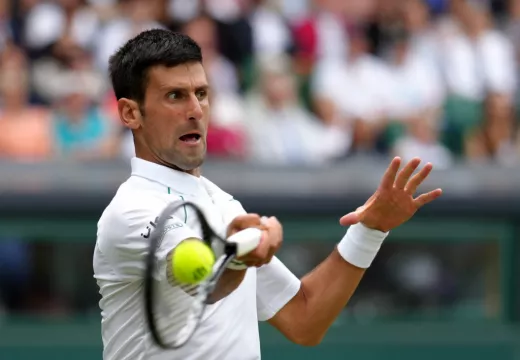 Wimbledon: Novak Djokovic Breezes Into Quarter-Finals