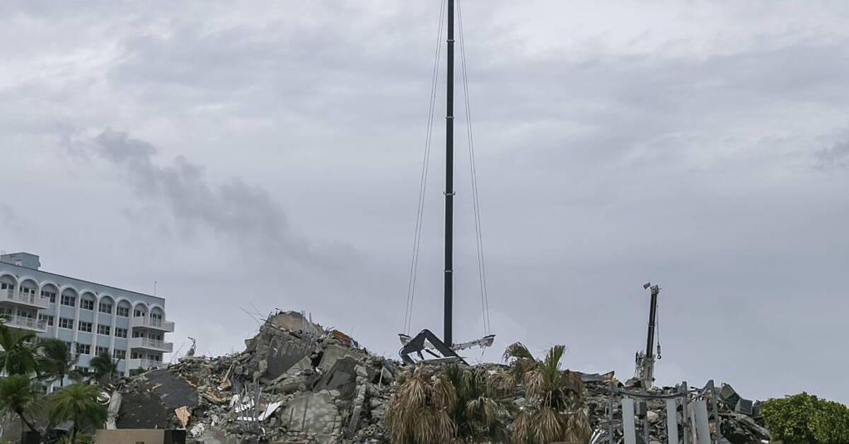 Death toll climbs as recovery efforts continue at Miami building ...
