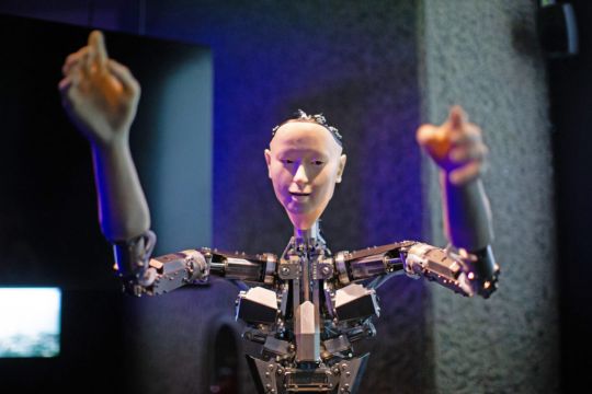 Irish Move Towards Artificial Intelligence Does Not Threaten Jobs, Taoiseach Says
