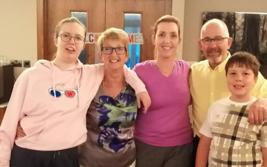 Vicky Phelan Reunites With Family In Ireland After Six Months In Us
