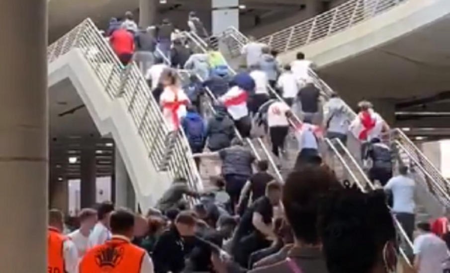 Security ‘Shambles’ As Fans Storm Wembley Before Euro 2020 Final