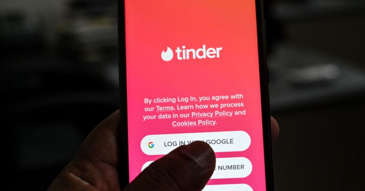 Bench warrant issued for woman who attempted to cause serious harm to Tinder date