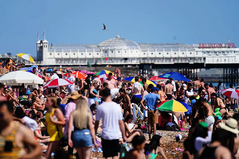 Hottest Day Of The Year In England And Wales With Heatwave Set To Last