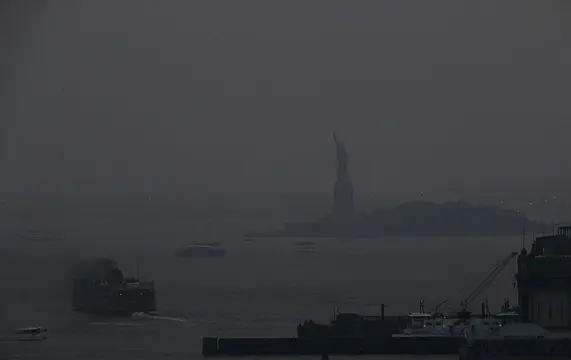 Massive Wildfires In Us West Brings Haze To East Coast