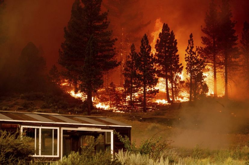 California Wildfires Cross Into Nevada, Prompting Evacuations