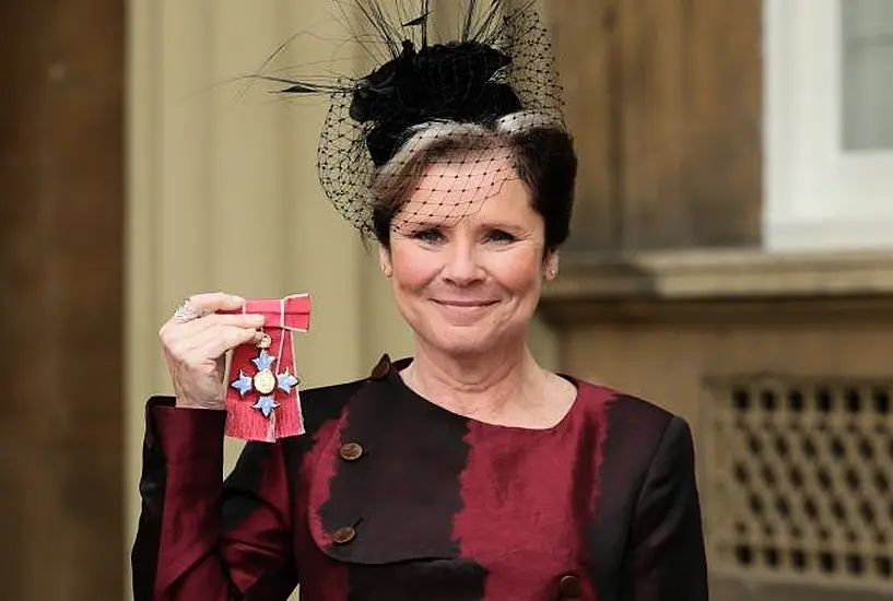 The Crown Star Imelda Staunton Pictured As Queen For First Time