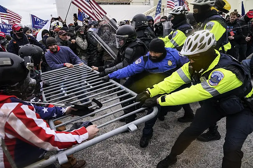 Man Pleads Guilty To Assaulting Officer During Us Capitol Riot