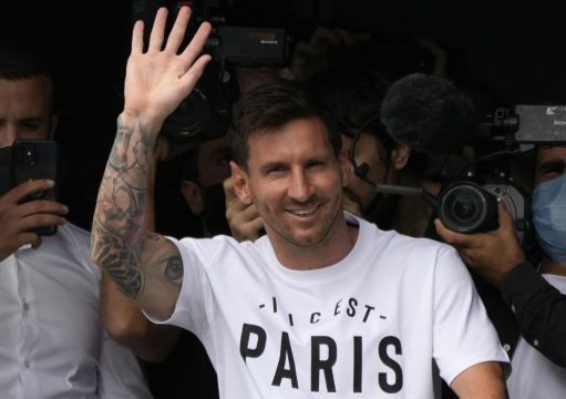 Fans Gather Outside Psg Stadium As Lionel Messi Arrives In Paris