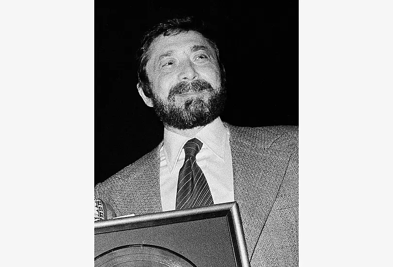 Former Head Of Cbs Records Walter Yetnikoff Dies Aged 87