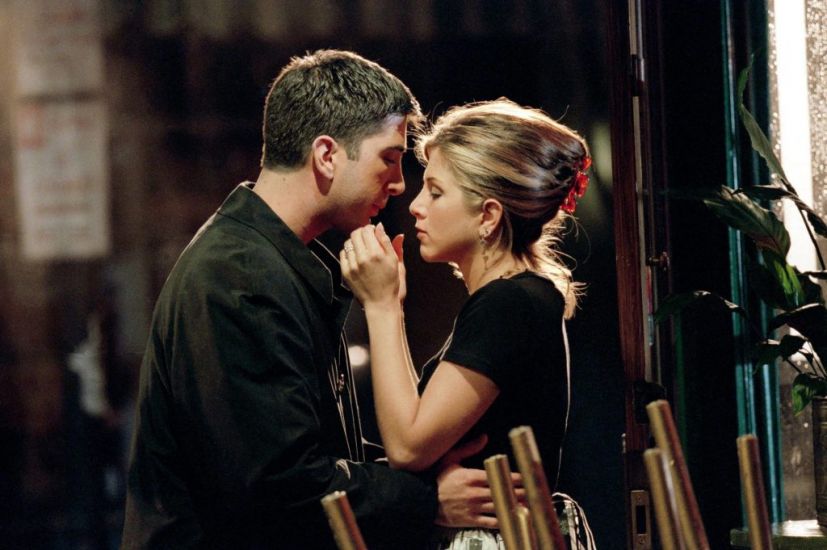 Jennifer Aniston And David Schwimmer: Things To Think About Before Dating An Old Friend