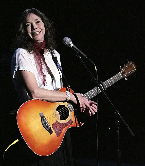 Grammy-Winning Folk Singer-Songwriter Nanci Griffith Dies Aged 68