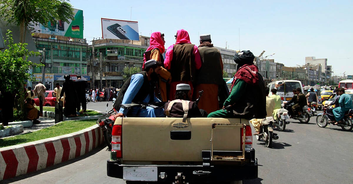 Los talibanes capturan Mazar-e-Sharif, la cuarta ciudad ...