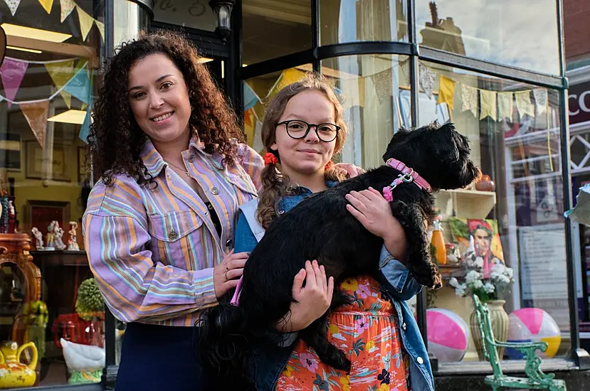 Dani Harmer To Return As Tracy Beaker In New Series The Beaker Girls