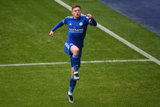 Harvey Barnes Signs New Deal With Leicester Until 2025