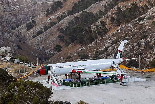 Palestinian Twins Open Cafe In Converted Plane In West Bank