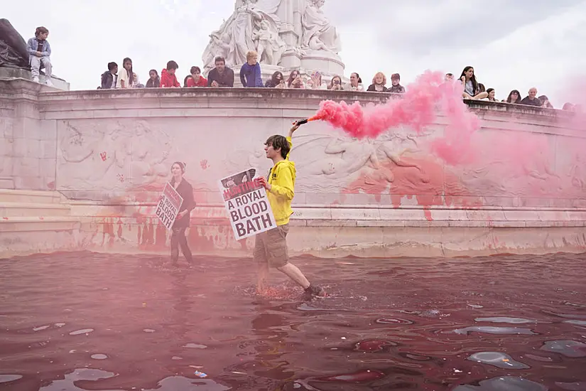 Nearly 500 Arrests In London Amid Latest Wave Of Extinction Rebellion Protests