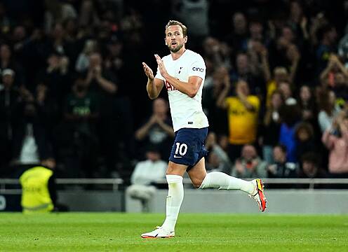 Tottenham Hotspur 3-0 Paços de Ferreira: Kane. Lo Celso goals send