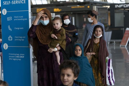 Us Presses On With Kabul Evacuations Despite Fears Of More Attacks
