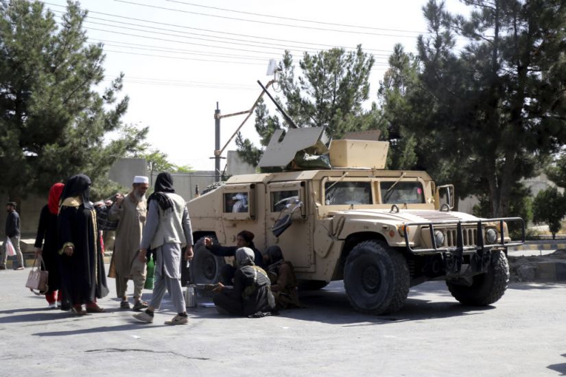 Taliban Moves To Seal Off Kabul Airport As Us Deadline Approaches
