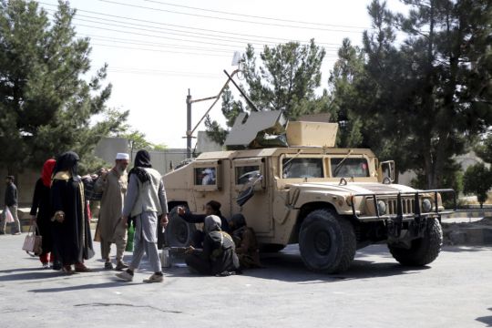 Taliban Largely Seal Off Kabul Airport As Airlift Winds Down