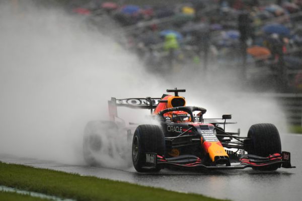 Carlow Nationalist — Max Verstappen Pips George Russell To Pole At Rain