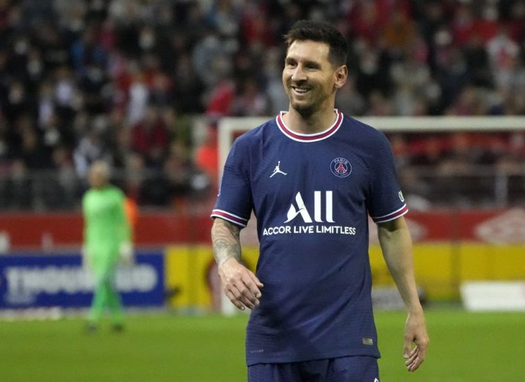 Lionel Messi Makes Psg Debut Off The Bench In Victory Over Reims