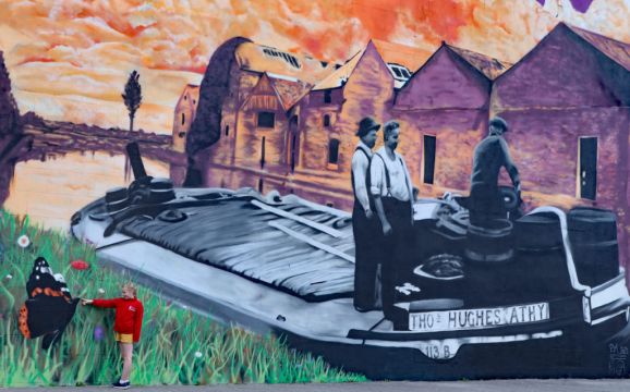 Deaf Community ‘Delighted’ With Mural Celebrating Co Kildare History