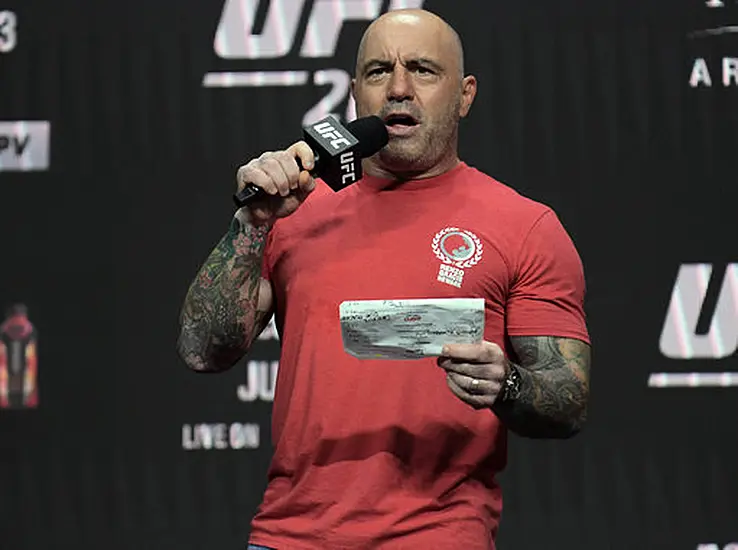 Joe Rogan Pledges To ‘Balance’ Podcast After Covid Misinformation Controversy