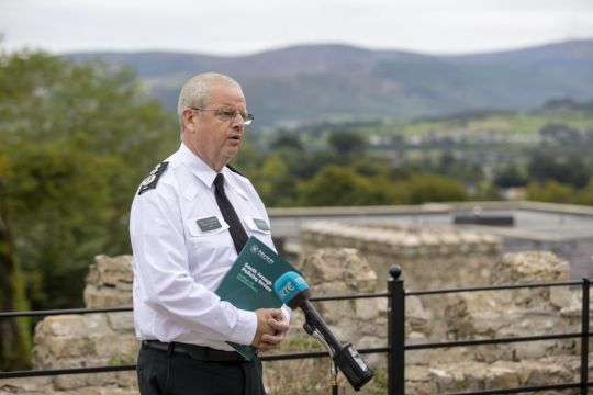 Dup Leader Calls For Change Of Policy Or Leadership In Psni