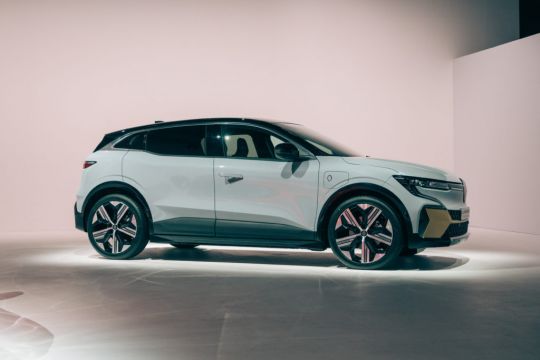 Renault Reveals New All-Electric Megane Crossover Due In Ireland Next Year