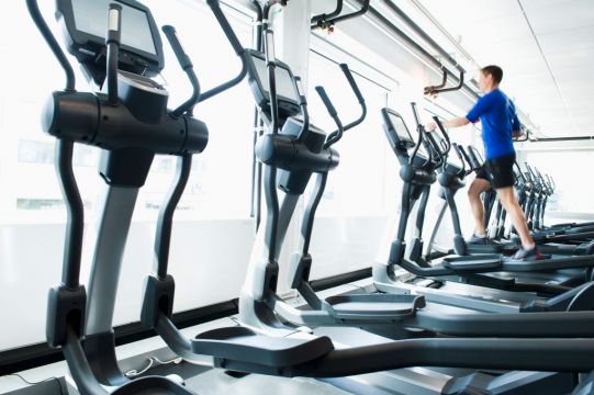 Scared To Step Foot In A Gym? Here's Some Tips To Overcome Your Fear
