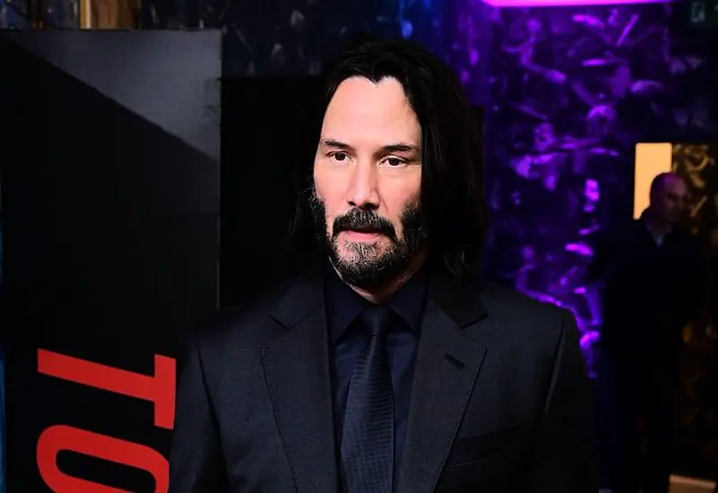 Keanu Reeves Back As Neo In First Trailer For The Matrix Resurrections