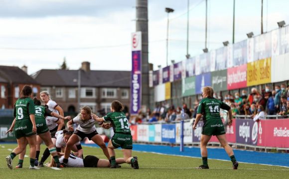 Connacht Women's Team Forced To Change In Area Surrounded By Rats And Rubbish