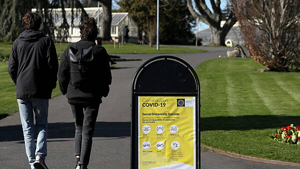 Roscommon Herald — Ireland 'vulnerable' after latest surge as remote working advised through winter - Vimarsana News