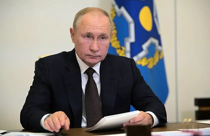 Dozens Of Inner Circle Infected With Coronavirus, Says Putin