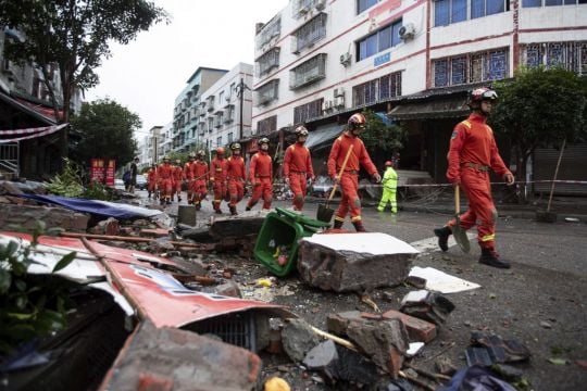 Three Dead And Dozens Injured In Earthquake In Southwest China