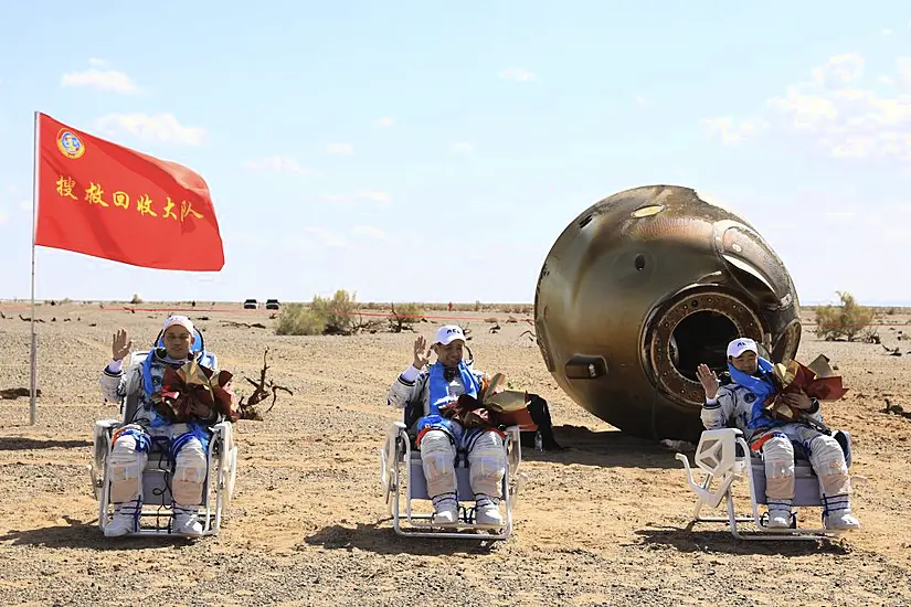 Chinese Astronauts Return After 90 Days Aboard Space Station