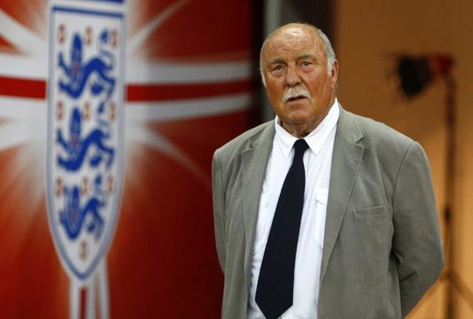 Tottenham Record Scorer Jimmy Greaves Dies At The Age Of 81