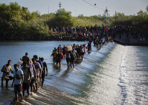Us Blocks Mexican Border To Stem Flow Of Haitian Migrants