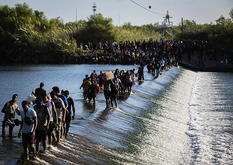 Us Blocks Mexican Border To Stem Flow Of Haitian Migrants