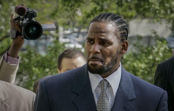Closing Arguments Under Way In R Kelly Sex Trafficking Trial