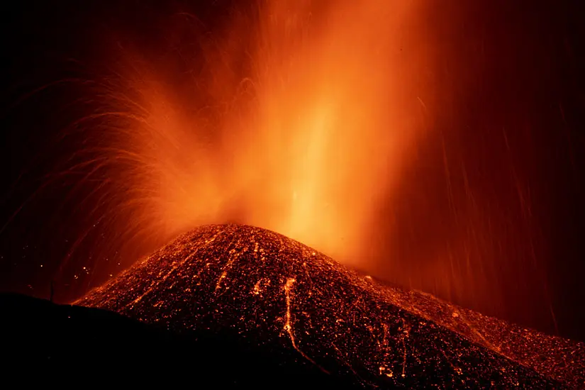 La Palma Volcano Roars Back To Life As Lava Nears The Sea