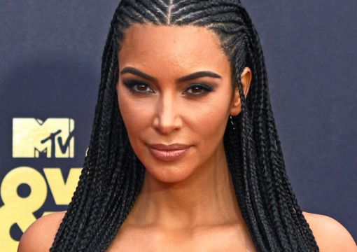 Kim Kardashian To Host Saturday Night Live For First Time