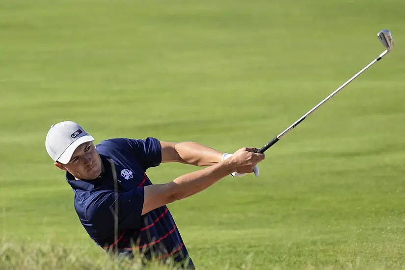 Jordan Spieth Almost Ran Into Lake Michigan Playing Shot From Side Of A Bank