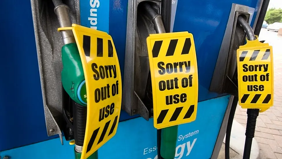 Panic Buying: Psychologists Explain Why Uk Drivers Are Rushing To Fill Their Petrol Tanks