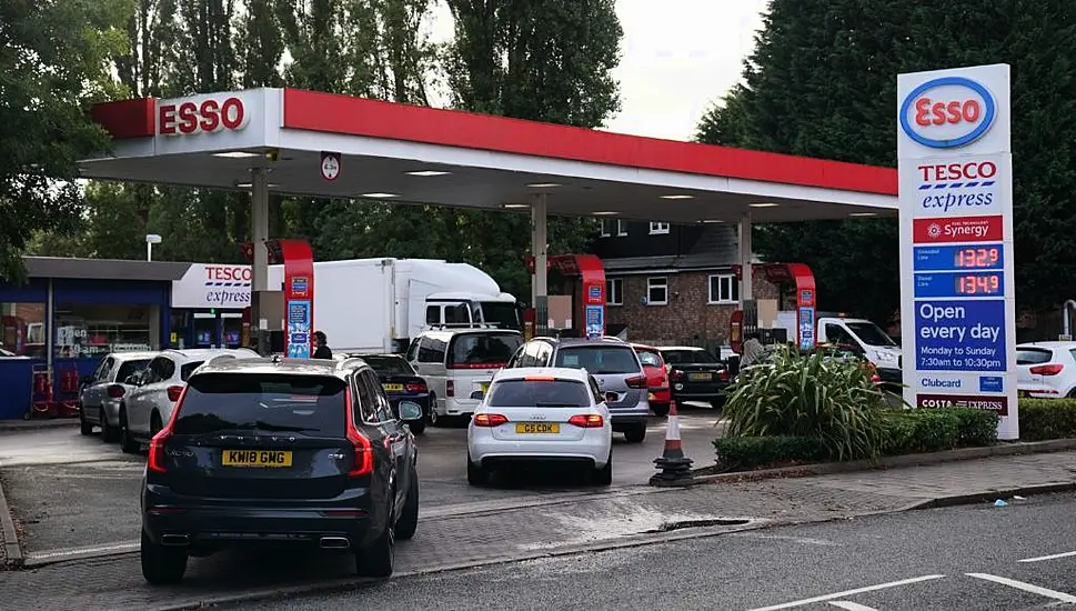 Petrol Panic Buying Continues In The Uk Despite Appeals For Calm