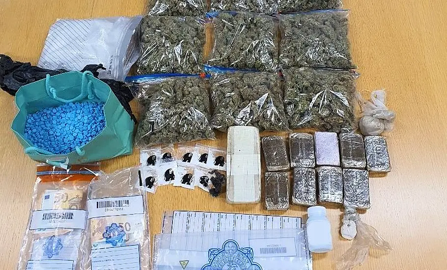 Youth Arrested As Gardaí Seize €113,000 Worth Of Drugs In Athlone